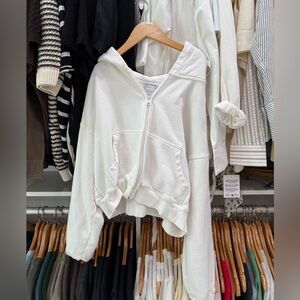 WHITE Aritzia TNA cropped zip sweatshirt